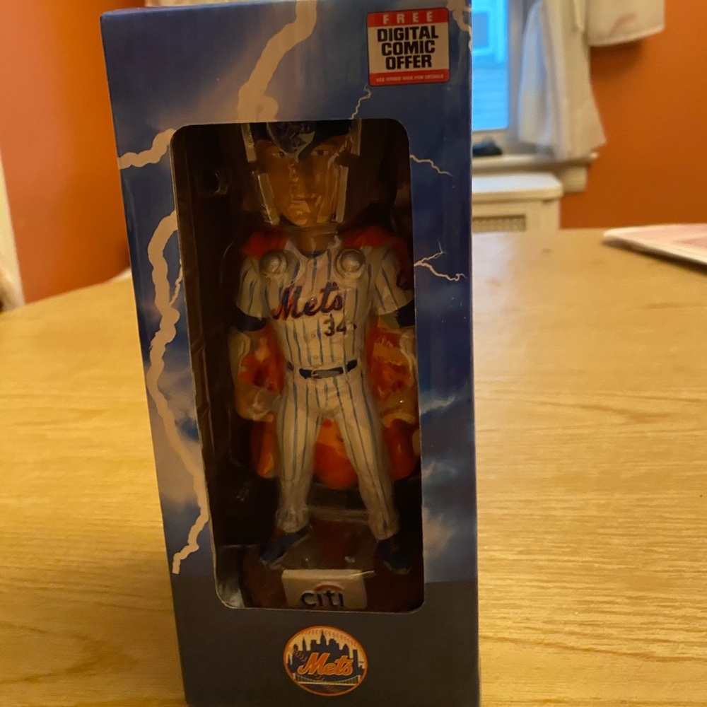 2018 Noah Syndergaard as Thor bobblehead